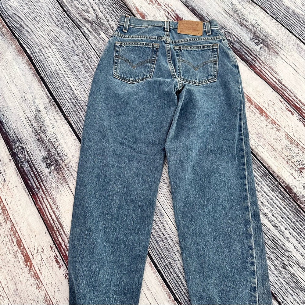 Vintage 90’s Levi’s 550 Relaxed Fit Tapered Leg High Rise Jeans - Picture 4 of 11